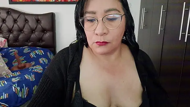 Snapshot of Grace_mature_milf chatting on 8, 8, 2026 Grace mature milf online show from 8, 8, 2026