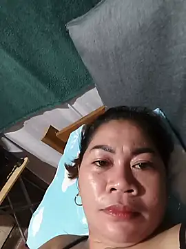 sexybitch 02 online show from 17, 6, 2026