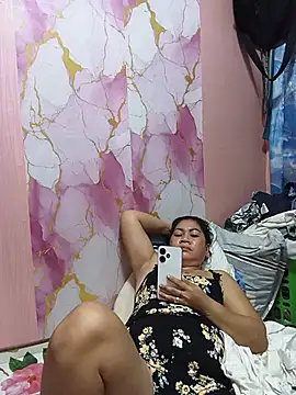 sexybitch 02 online show from 5, 8, 2026