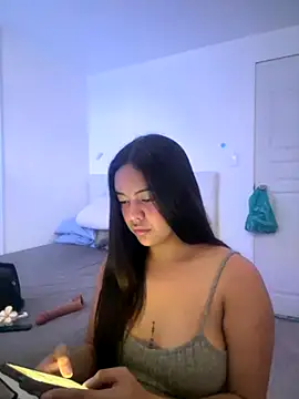 Snapshot of urasianlady chatting on 12, 10, 2025 urasianlady online show from 12, 10, 2025