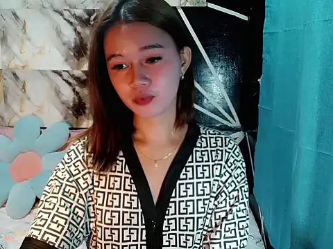 urgirl mikah online show from 19, 11, 2025