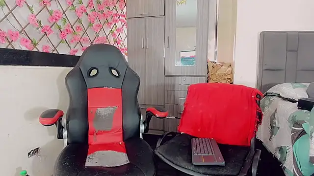 thiara veky online show from 6, 3, 2026