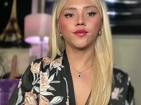 calimonroe online show from 26, 9, 2025