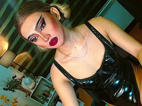 Queen yasii 88 online show from 4, 5, 2026
