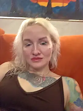 Snapshot of KateMonroe chatting on 9, 5, 2026 KateMonroe online show from 9, 5, 2026