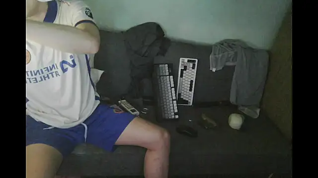 boyhigh1997 online show from 13, 7, 2026
