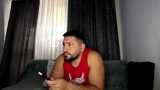 Gold Alpha Boy online show from 17, 9, 2025