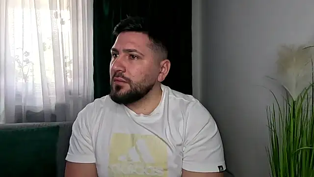 Gold Alpha Boy online show from 22, 4, 2026