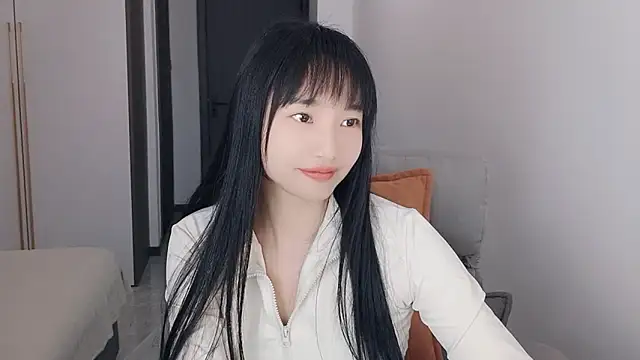 Lisa-3333 online show from 16, 3, 2026