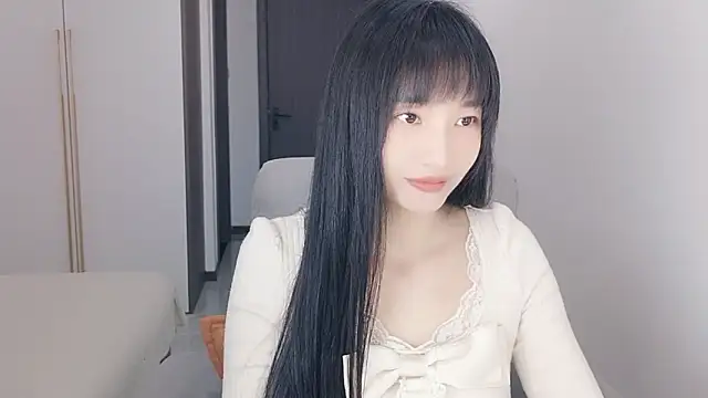 Lisa-3333 online show from 18, 3, 2026