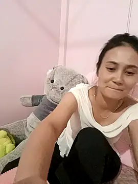 Snapshot of Jun-Mzzz chatting on 20, 10, 2025 Jun-Mzzz online show from 20, 10, 2025