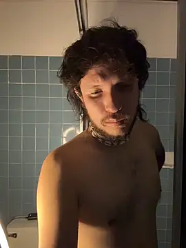 Luxx 14 online show from 22, 12, 2025