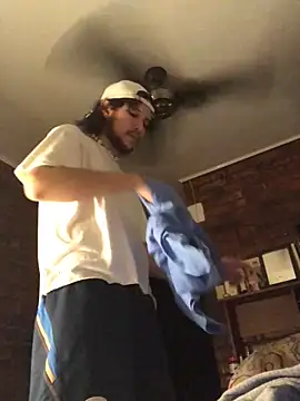 Luxx 14 online show from 6, 2, 2026