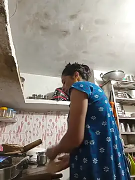 ISHANI-SINGH online show from 29, 9, 2025