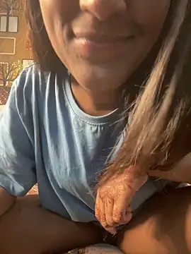 mickle james online show from 10, 3, 2026