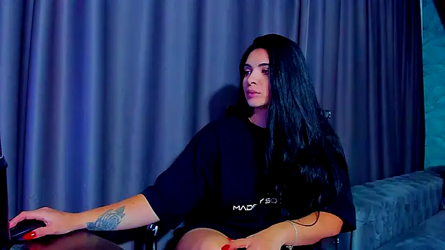 Snapshot of DevashaQueenX chatting on 24, 11, 2025 DevashaQueenX online show from 24, 11, 2025