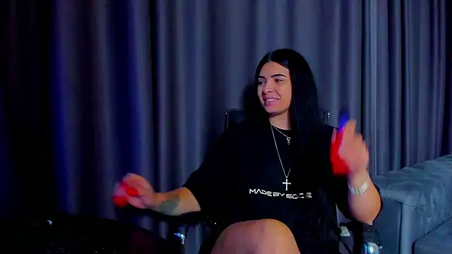 Snapshot of DevashaQueenX chatting on 27, 11, 2025 DevashaQueenX online show from 27, 11, 2025