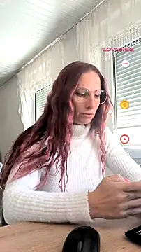 Snapshot of Dirty_Mel chatting on 28, 7, 2026 Dirty Mel online show from 28, 7, 2026
