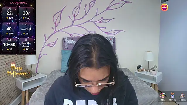 Lia Blake  online show from 1, 11, 2025