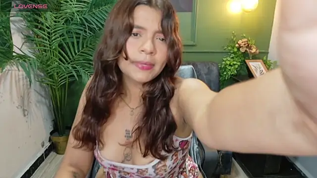 sweety smilee online show from 14, 3, 2026