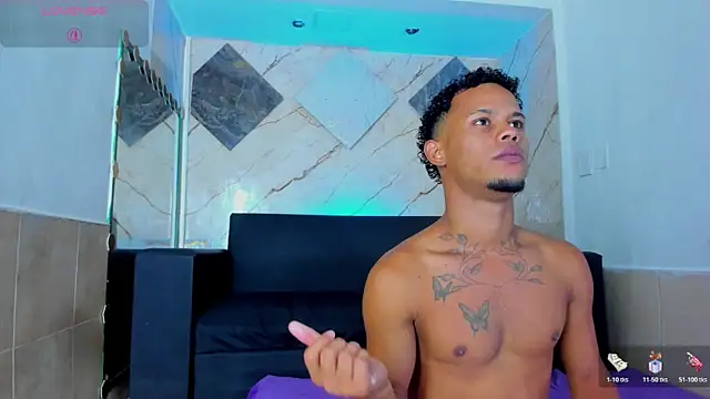 Snapshot of Rick_big chatting on 7, 4, 2026 Rick big online show from 7, 4, 2026