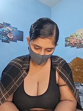 Cute Faria online show from 5, 8, 2026
