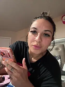 Chicagobabe online show from 27, 5, 2026