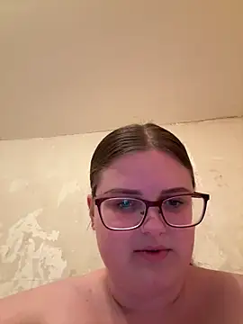 Snapshot of CurvyPaar2 chatting on 5, 3, 2026 CurvyPaar2 online show from 5, 3, 2026