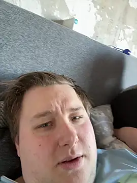 Snapshot of CurvyPaar2 chatting on 18, 3, 2026 CurvyPaar2 online show from 18, 3, 2026