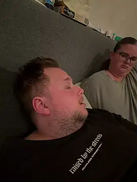 CurvyPaar2 online show from 4, 7, 2026