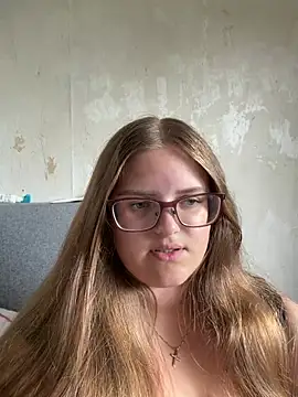 CurvyPaar2 online show from 7, 8, 2026