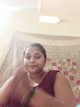 Snapshot of Hot_crety chatting on 24, 7, 2026 Hot crety online show from 24, 7, 2026
