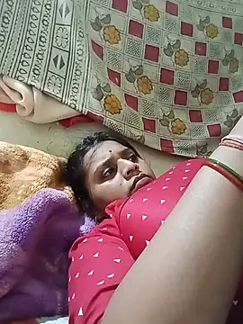Snapshot of Hot_crety chatting on 8, 8, 2026 Hot crety online show from 8, 8, 2026
