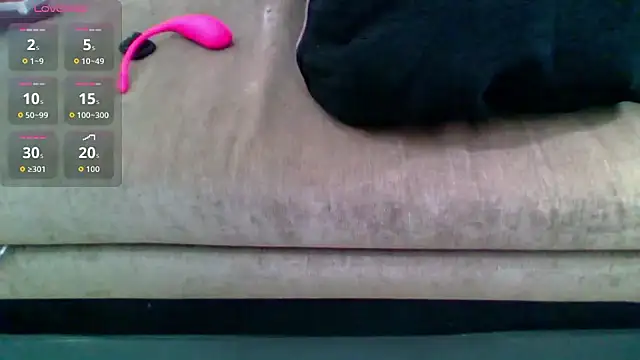 Snapshot of cute_girl007 chatting on 5, 11, 2025 cute girl007 online show from 5, 11, 2025