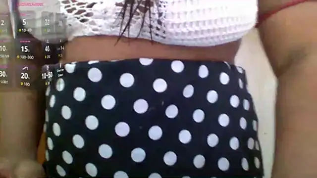 Snapshot of cute_girl007 chatting on 28, 11, 2025 cute girl007 online show from 28, 11, 2025