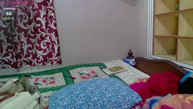 cute girl007 online show from 4, 7, 2026