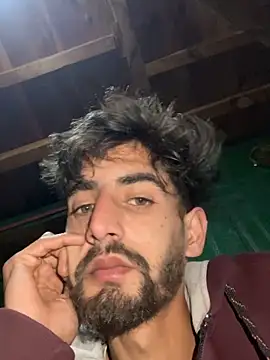 Snapshot of lyath3245 chatting on 1, 2, 2026 lyath3245 online show from 1, 2, 2026