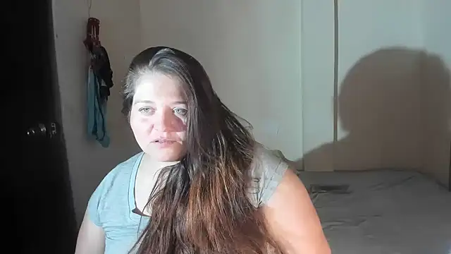 Daphne girlsex online show from 31, 10, 2025