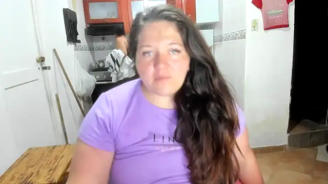 Daphne girlsex online show from 16, 6, 2026