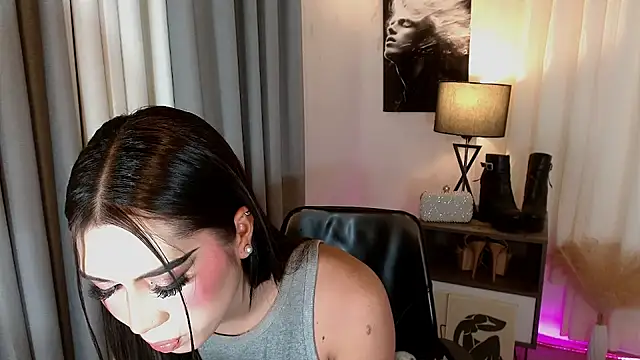 Sassy Suzuhime online show from 13, 7, 2026