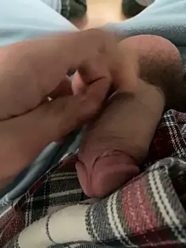 Snapshot of cumman789860 chatting on 14, 12, 2025 cumman789860 online show from 14, 12, 2025