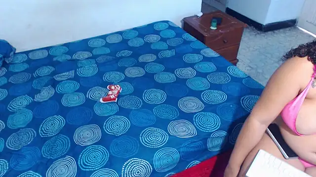 couplehotfantasies online show from 13, 9, 2025