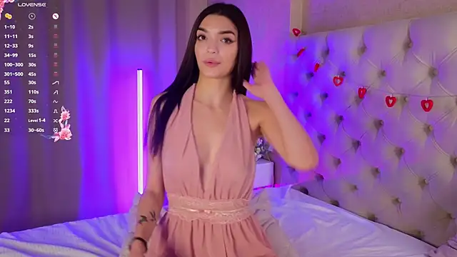 MarciaMarshall online show from 13, 10, 2025