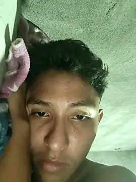 Snapshot of MattBroddy chatting on 15, 10, 2025 MattBroddy online show from 15, 10, 2025