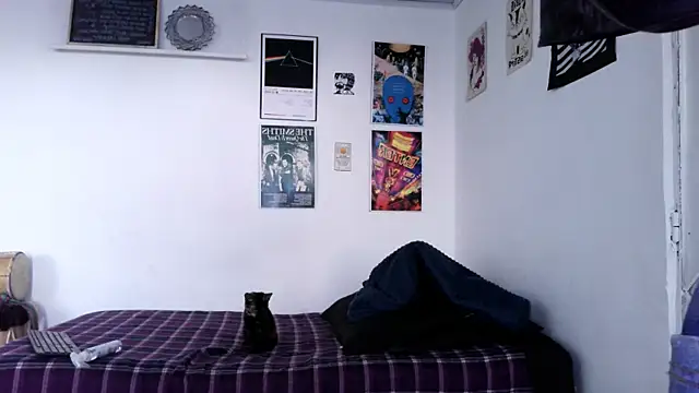 Snapshot of plutonbluemooon333 chatting on 6, 1, 2026 plutonbluemooon333 online show from 6, 1, 2026