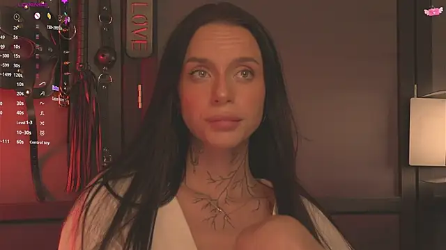 livia starwars online show from 18, 9, 2025