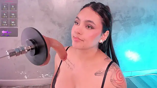 spicymonroe online show from 15, 7, 2026