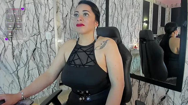 adelinemoretti online show from 29, 7, 2026
