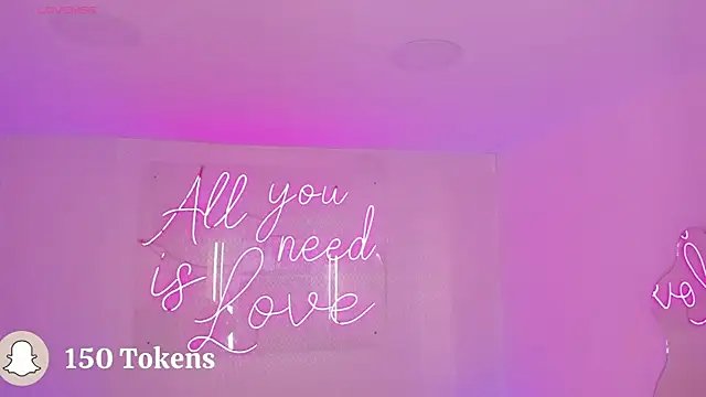 aleksandramiller  online show from 9, 1, 2026