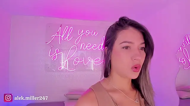 aleksandramiller  online show from 28, 4, 2026